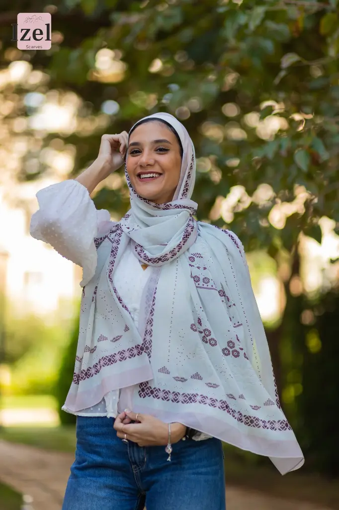 IZEL SCARVES  (28).webp