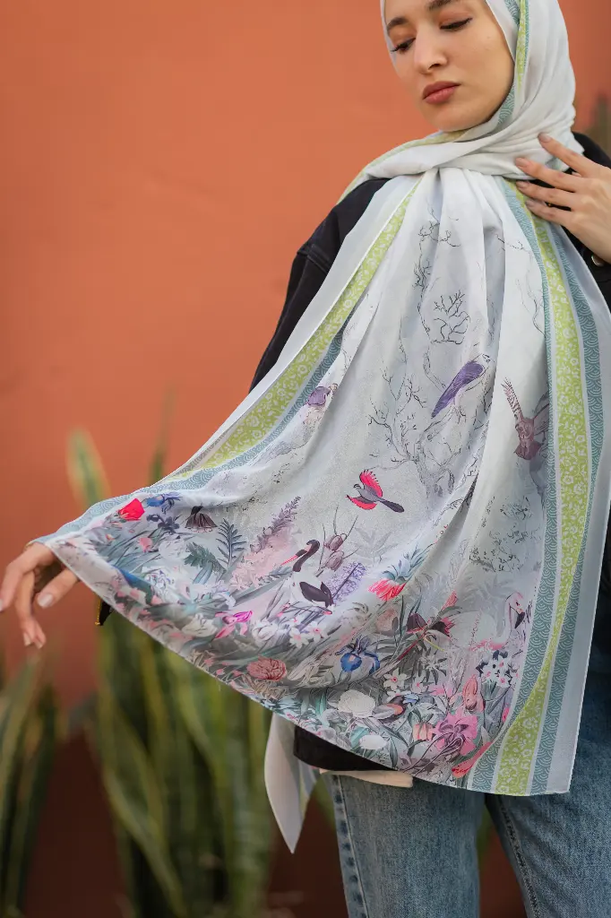 WHISPER WINGS (AVAILABLE ONLY IN EGYPT )