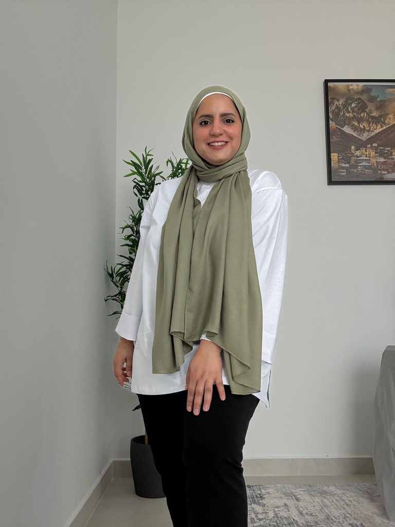 Olive Elegance  (ONLY AVAILABLE IN UAE) 